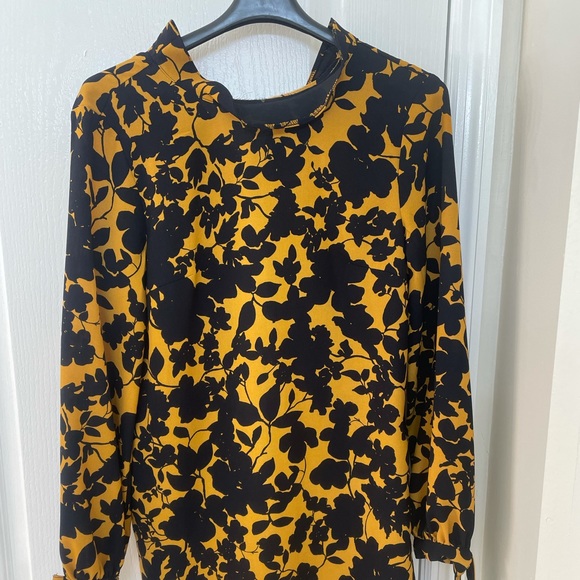 H&M - Picture 3 of 4